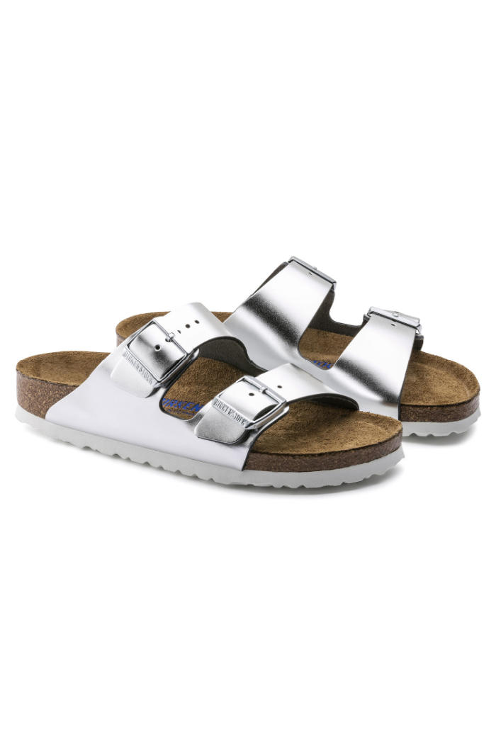 Birkenstock Arizona Soft Footbed Leather Narrow Width in Metallic Silver