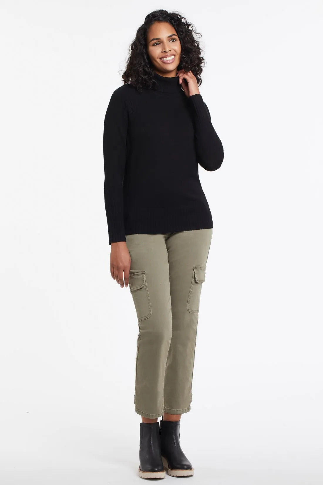 TURTLENECK WITH WIDE RIBBED CUFF