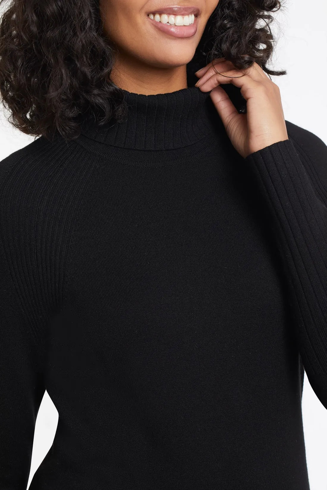 TURTLENECK WITH WIDE RIBBED CUFF