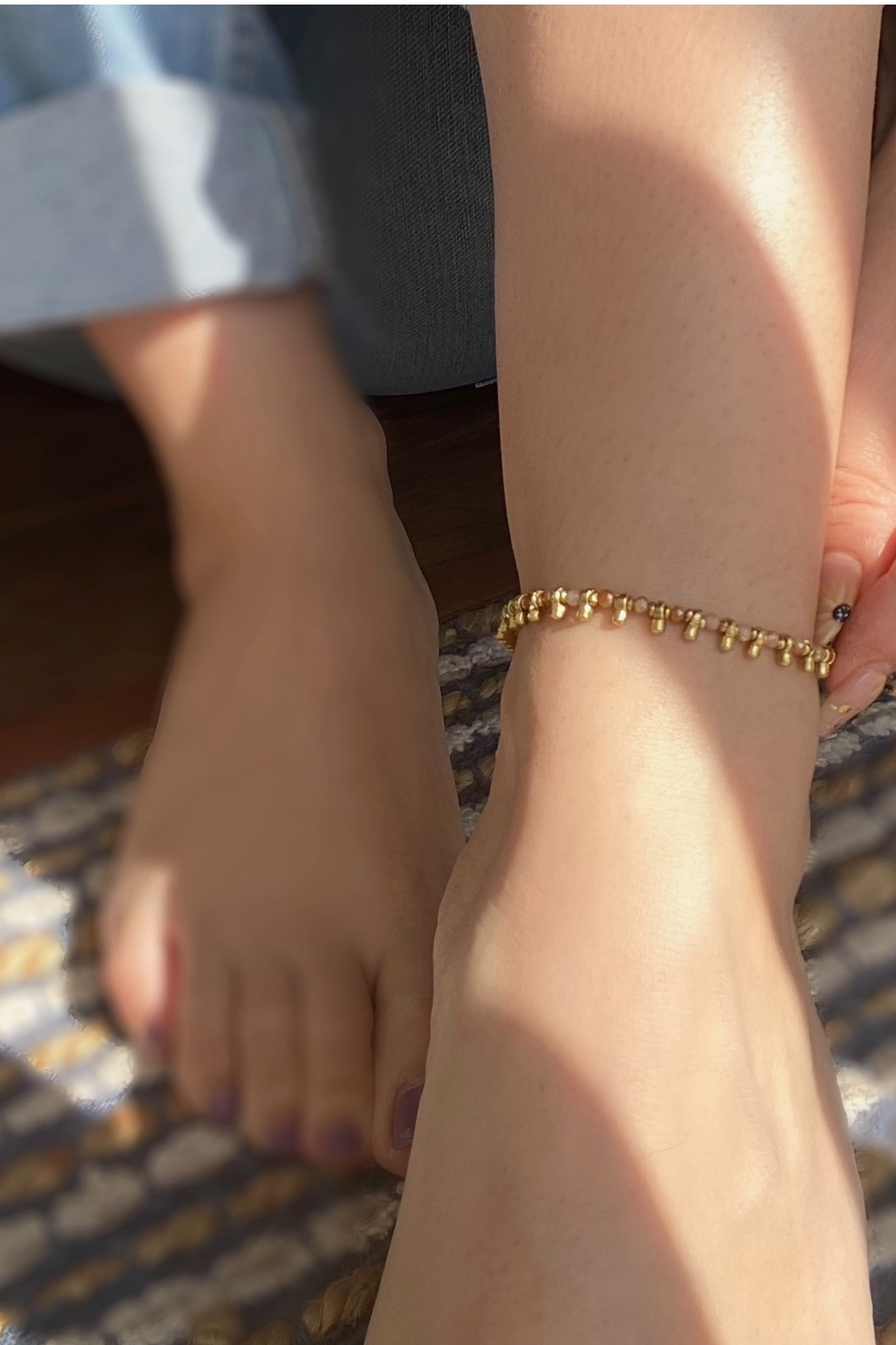 Anklet with Faceted Glass and Brass Accent Beads