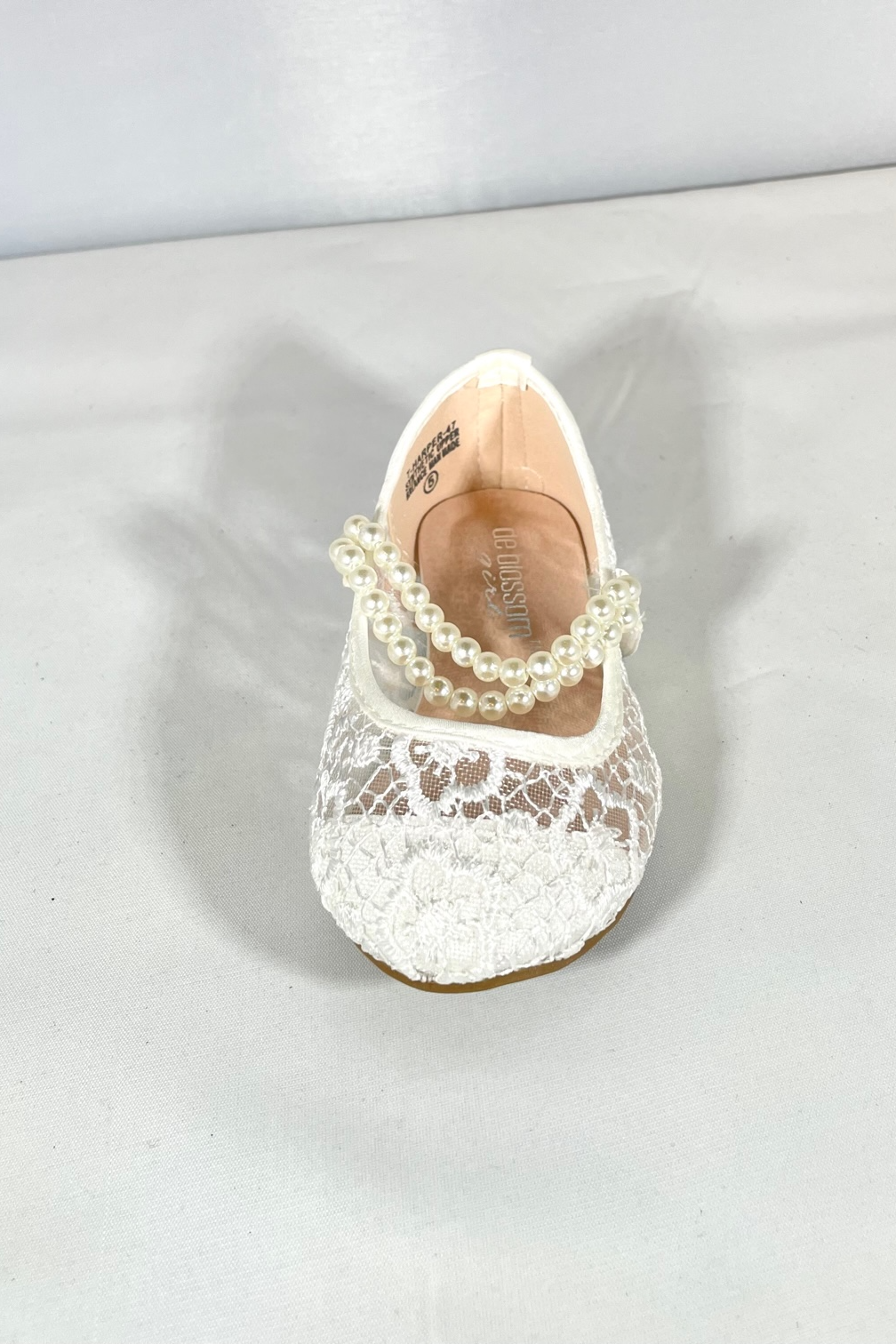 Toddler White-Lace Shoe