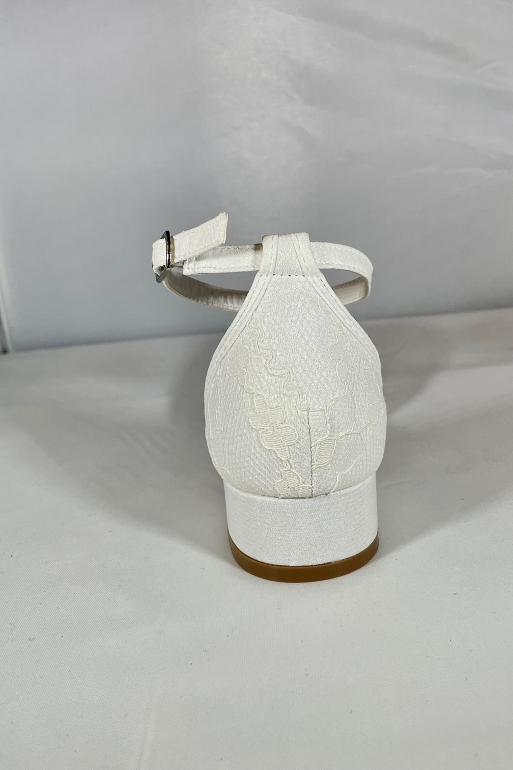 White Lace Shoe