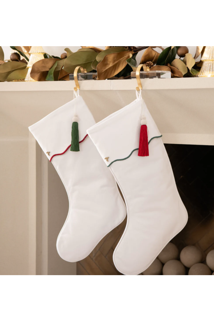 WHITE SCALLOPED CHRISTMAS STOCKING