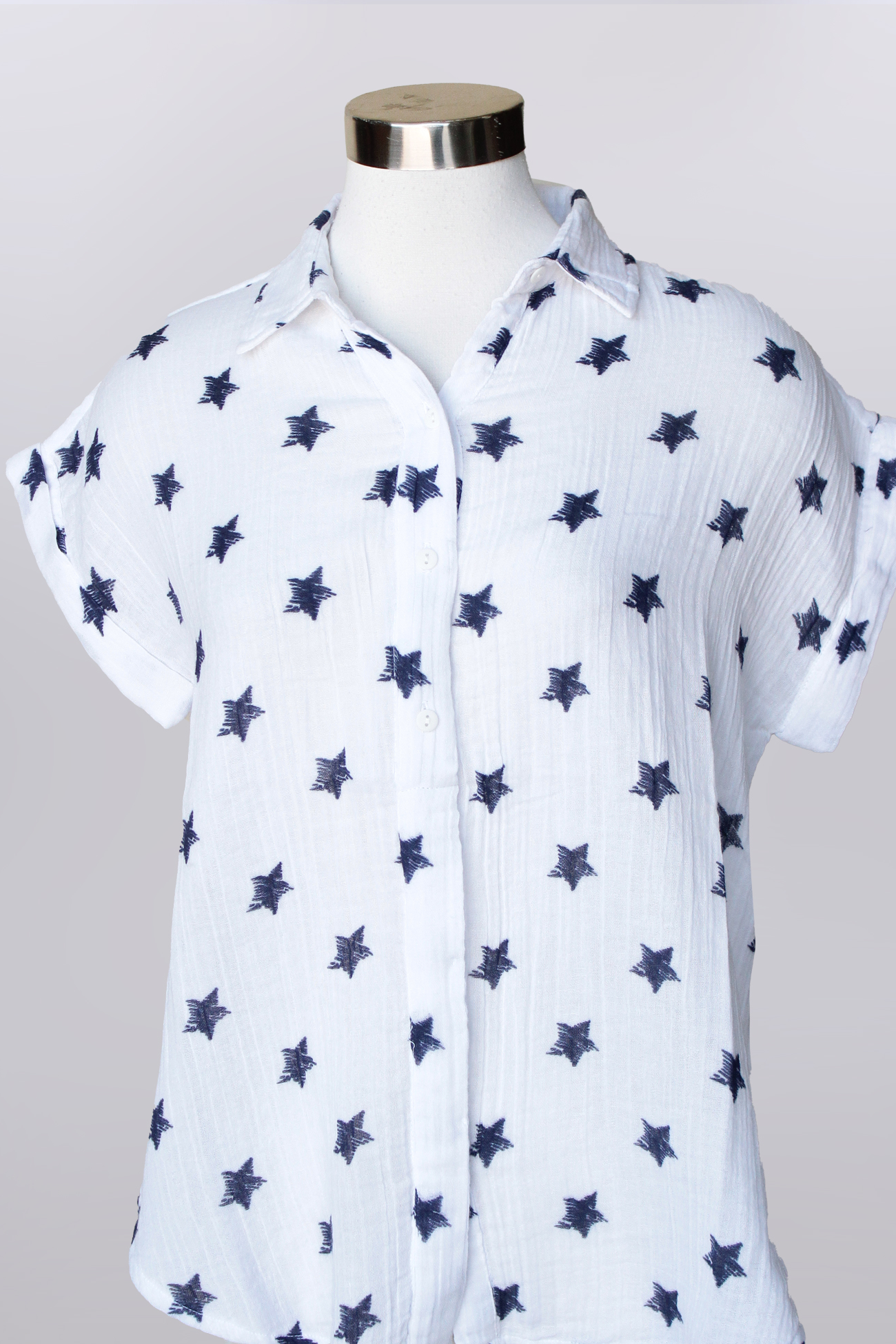 Cap sleeve button front top