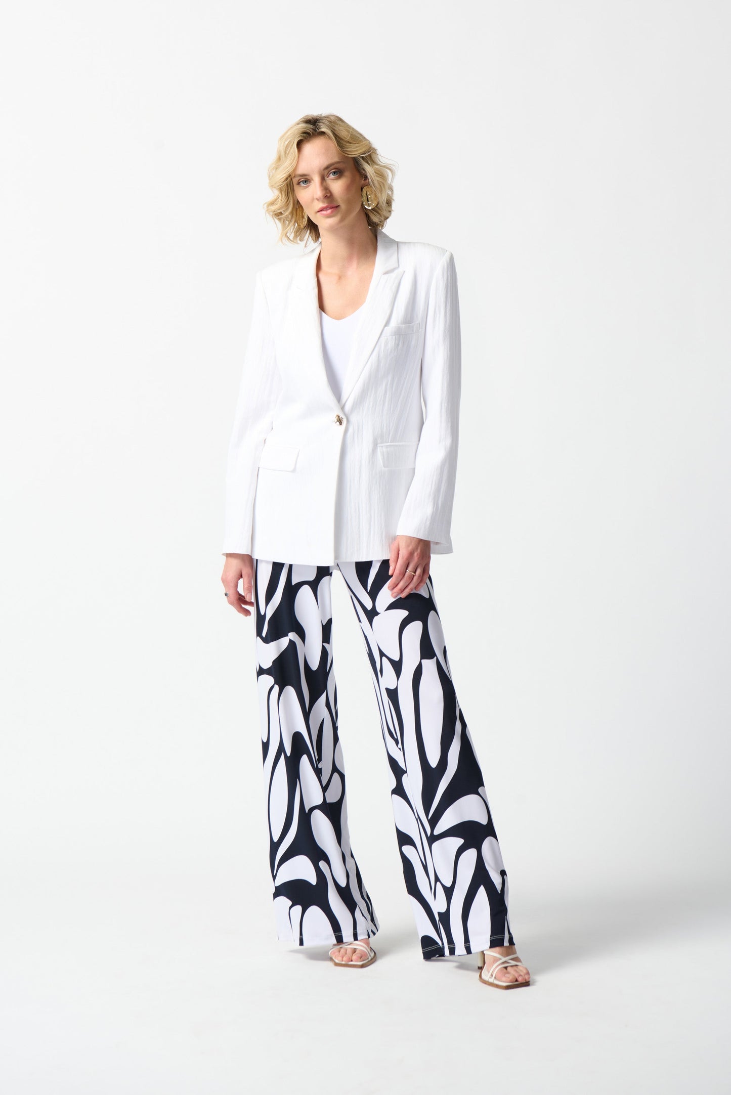 Woven Fitted Blazer