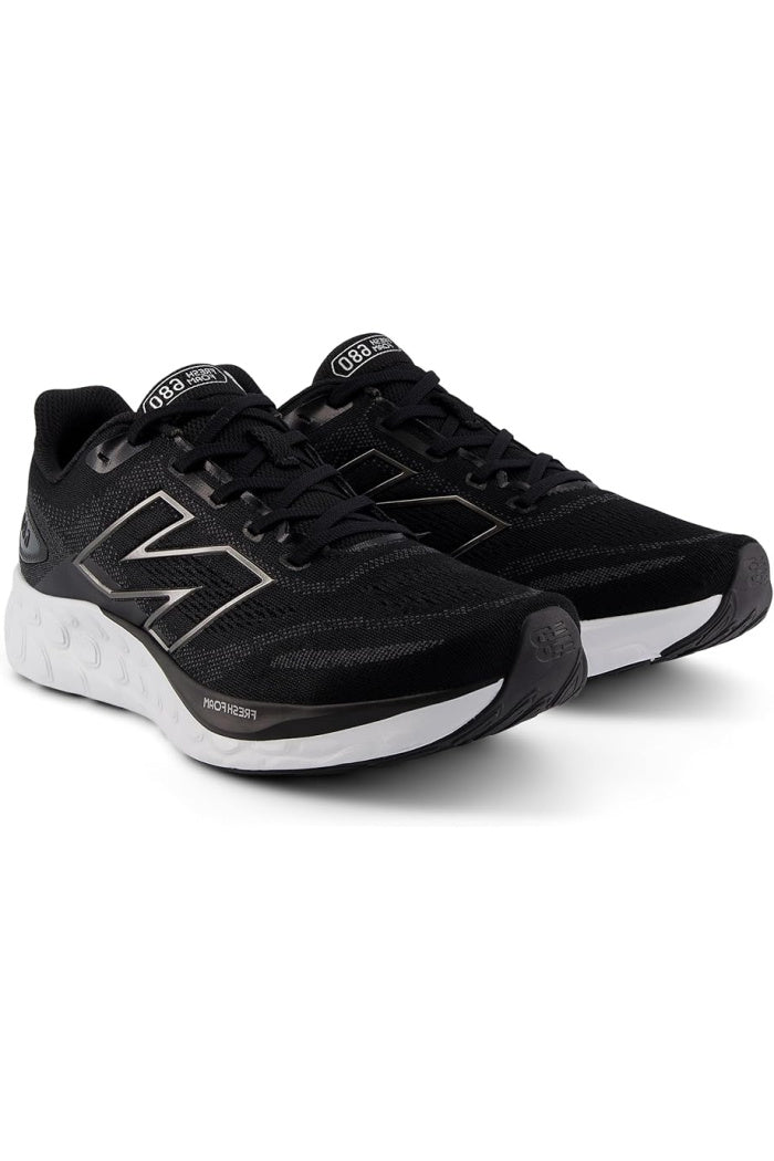NEW BALANCE MEN'S M680V8