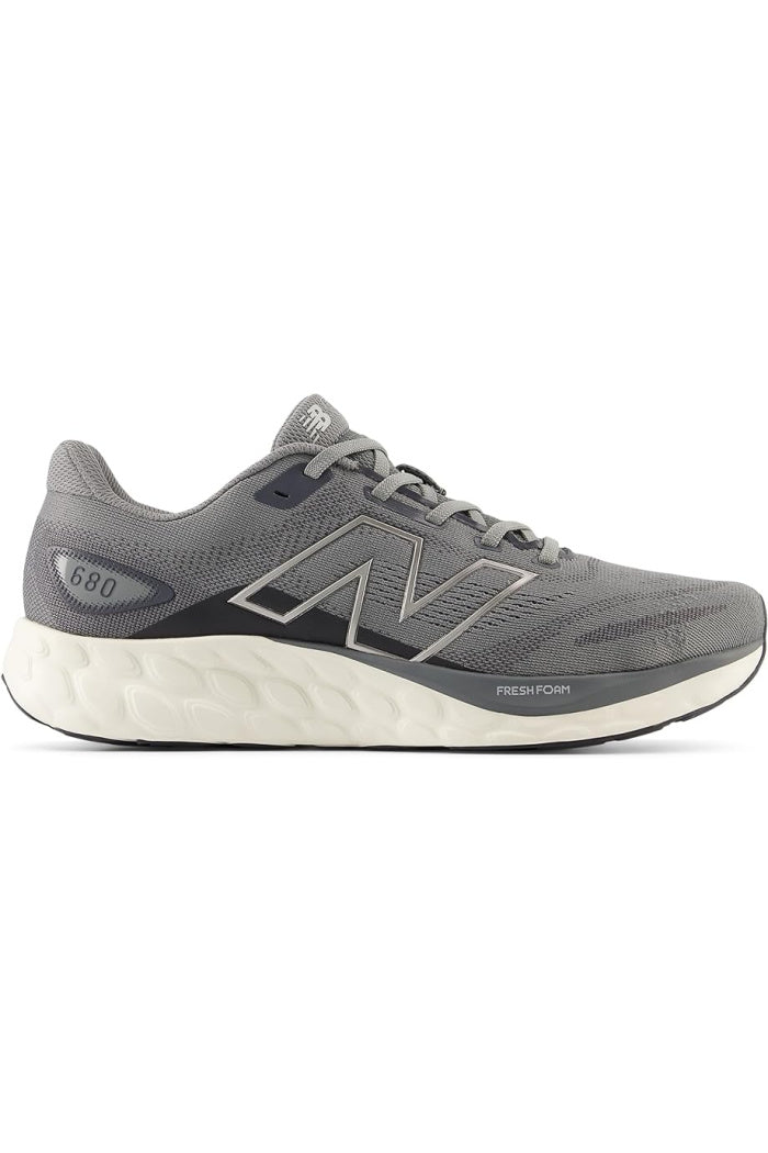 NEW BALANCE MEN'S M680V8