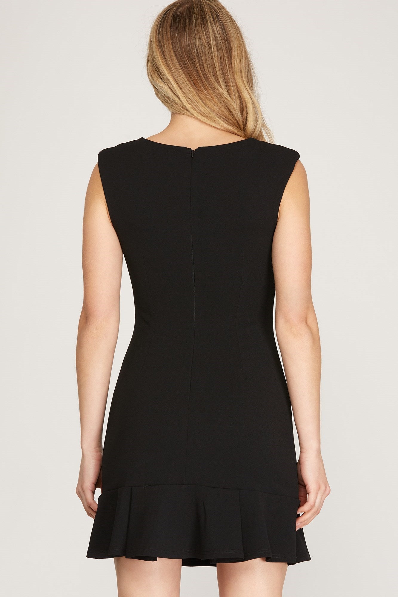 Sleeveless shoulder padded square neck heavy knit dress