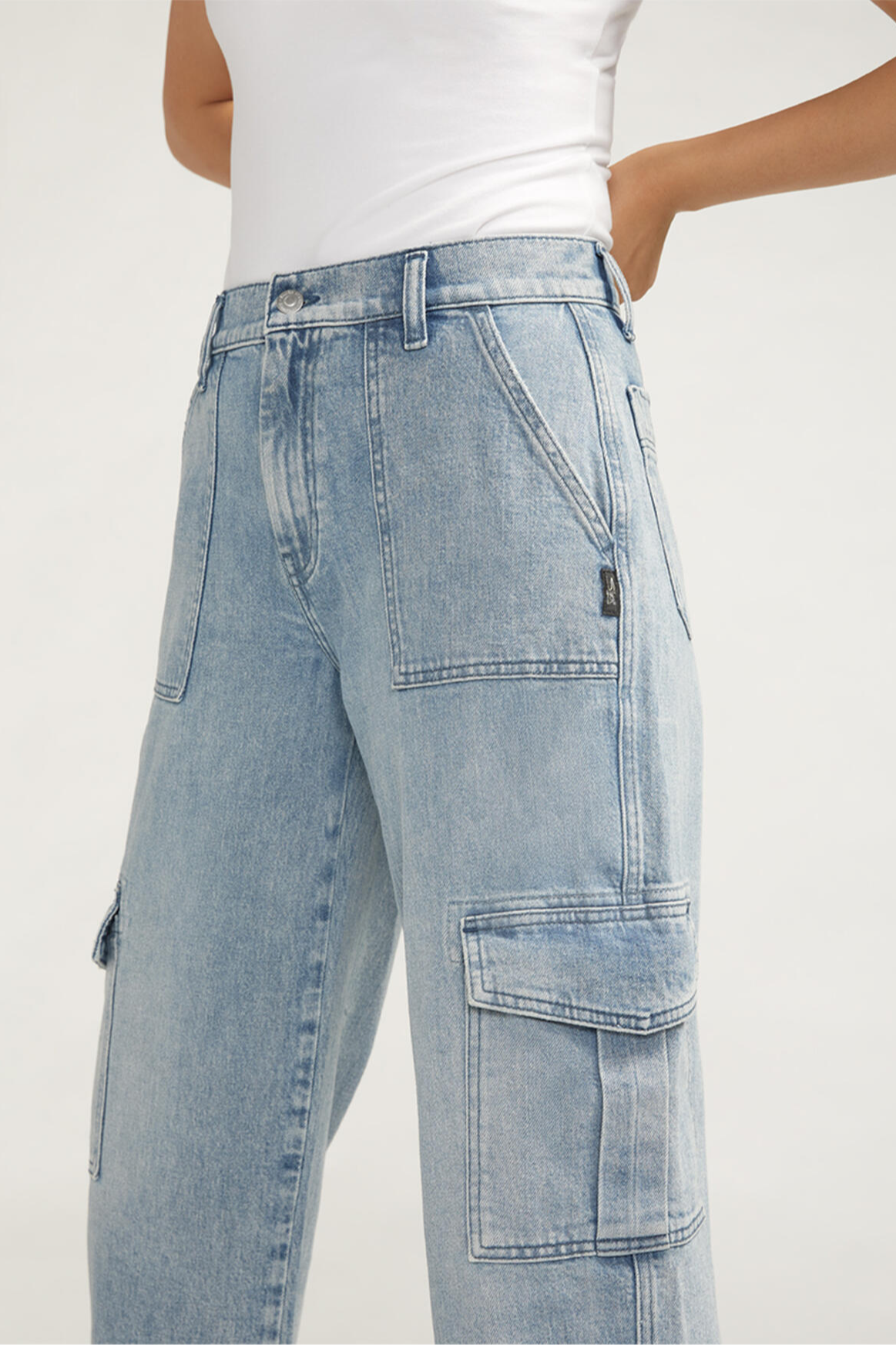Utility Cargo Mid Rise Straight Leg 28" inseam - Indigo