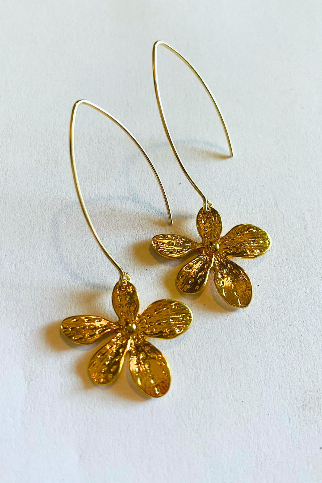 Wild Orchid Pendant Earring