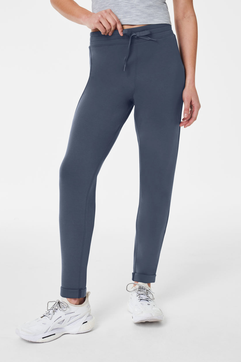 AirEssentials Tapered Pant- Dark Storm
