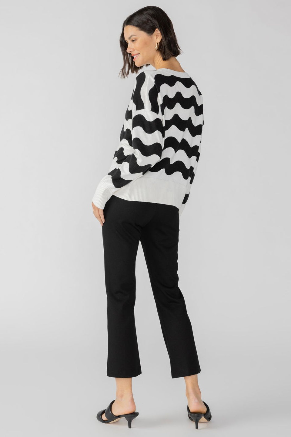 The Eastend Mod Crop High Rise Legging - Black