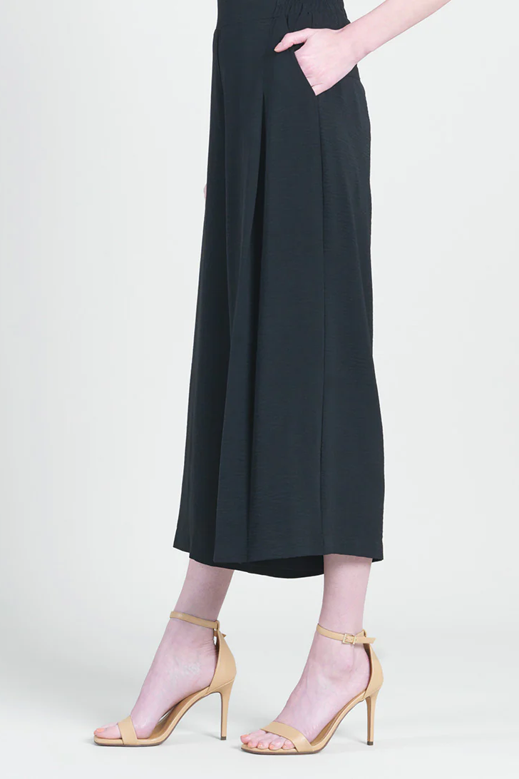 Textured Pocket Culotte Pant