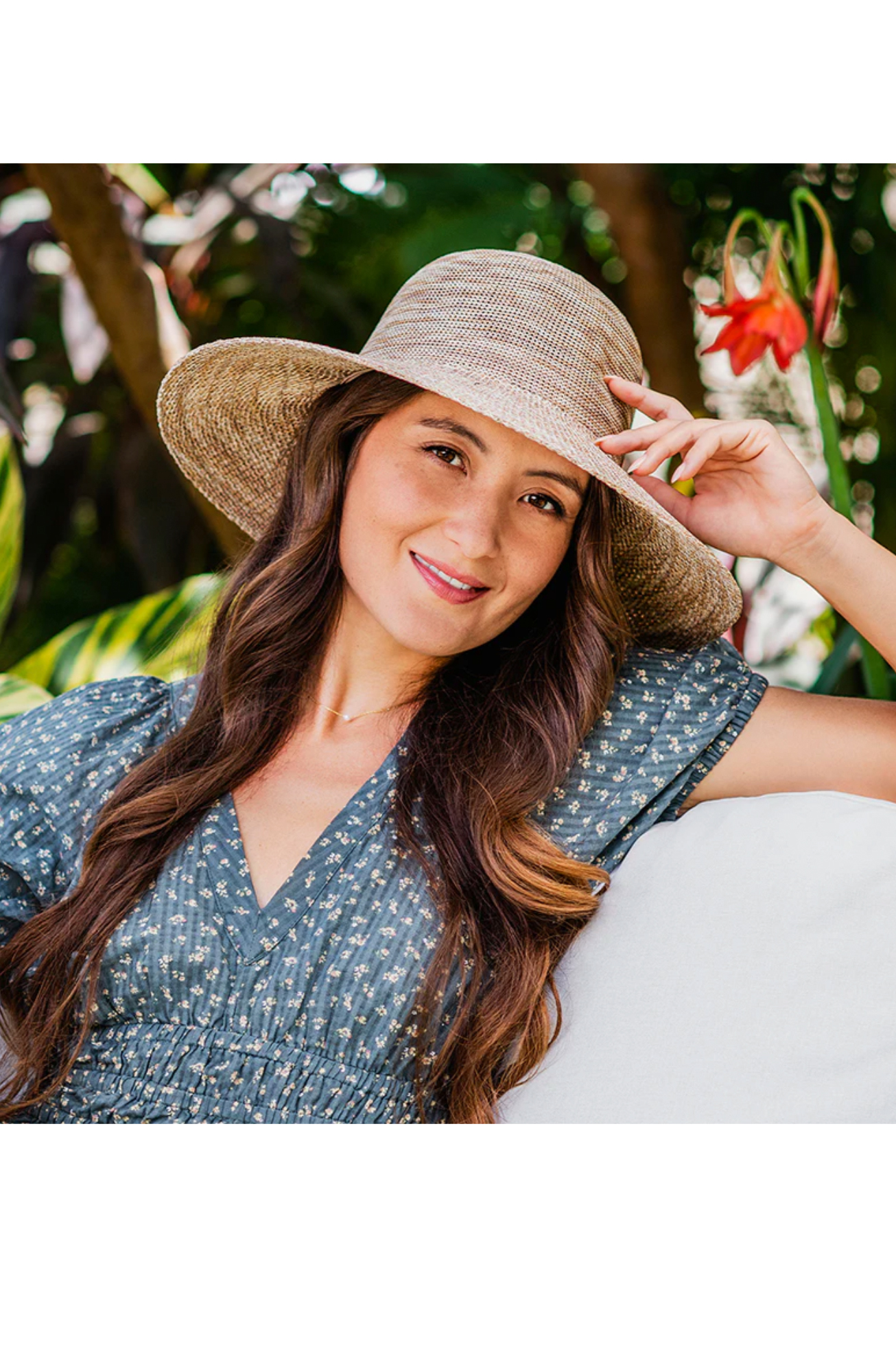 Victoria Diva Hat