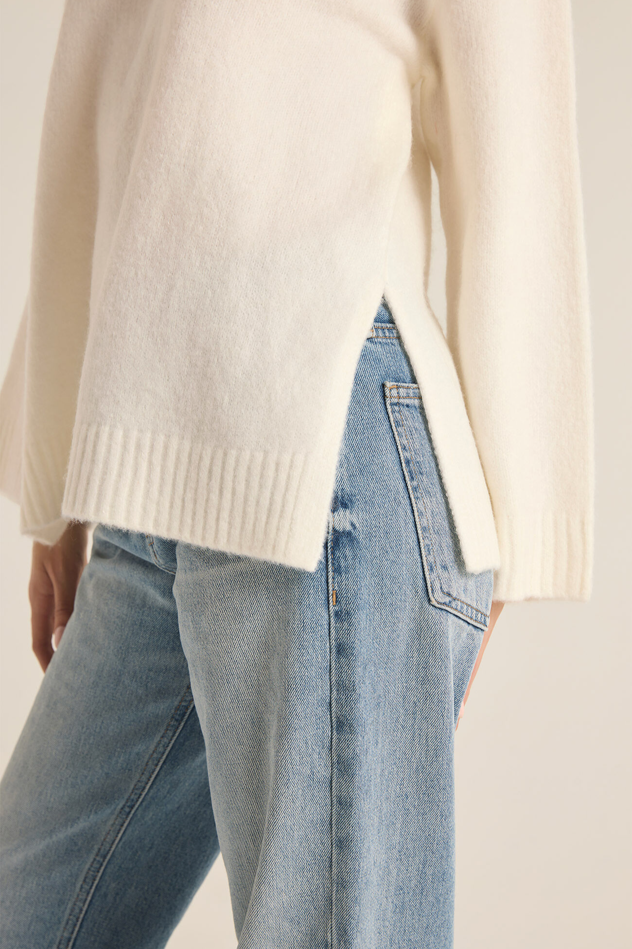 VNK Modern Sweater