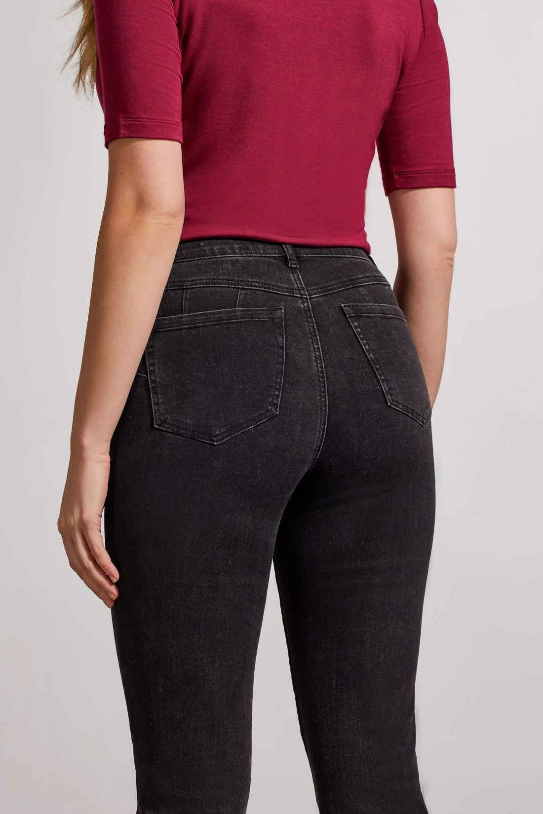 SOPHIA CURVY MICRO FLARE JEANS