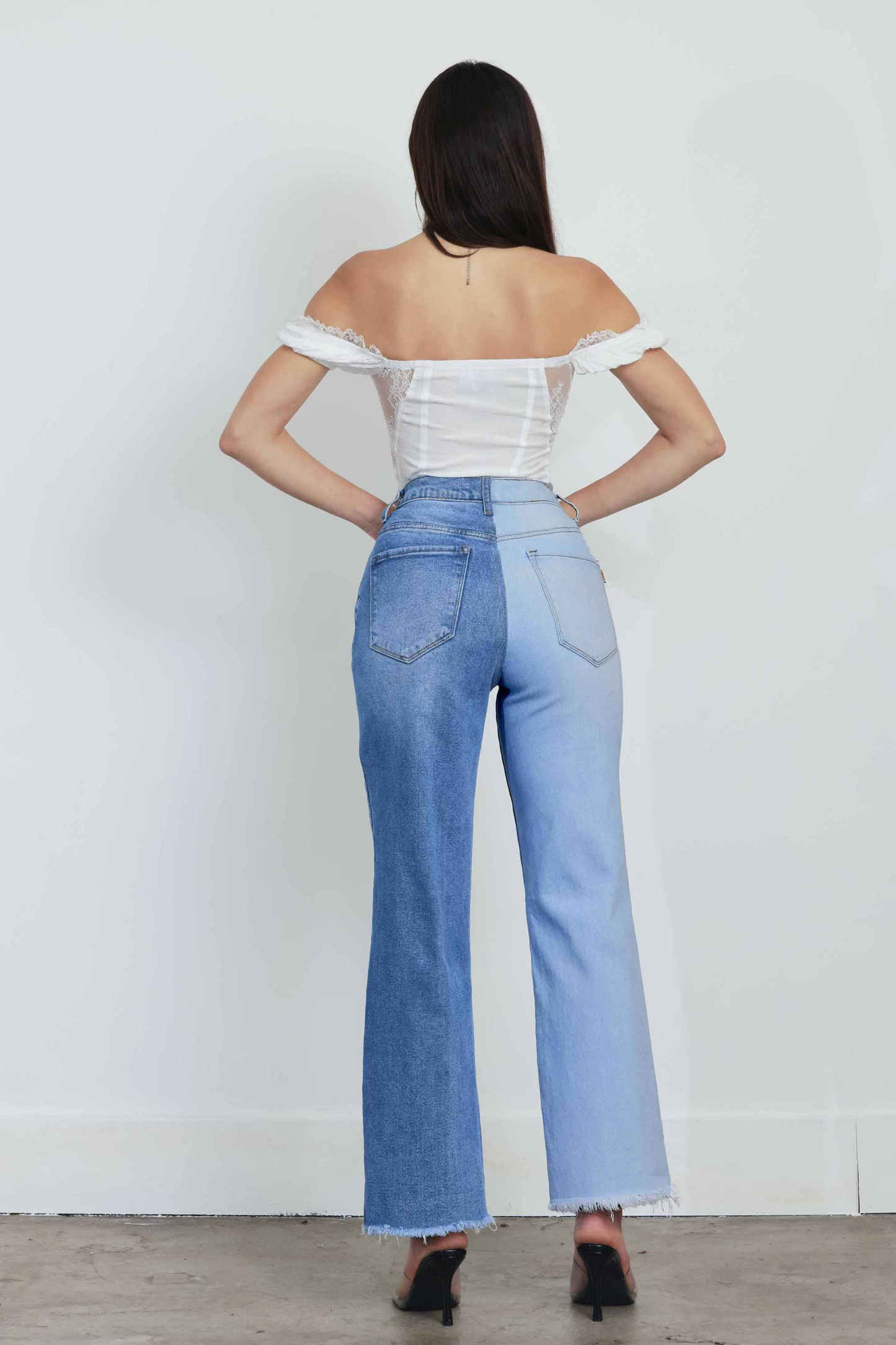 Two Faces Wide Leg Jeans