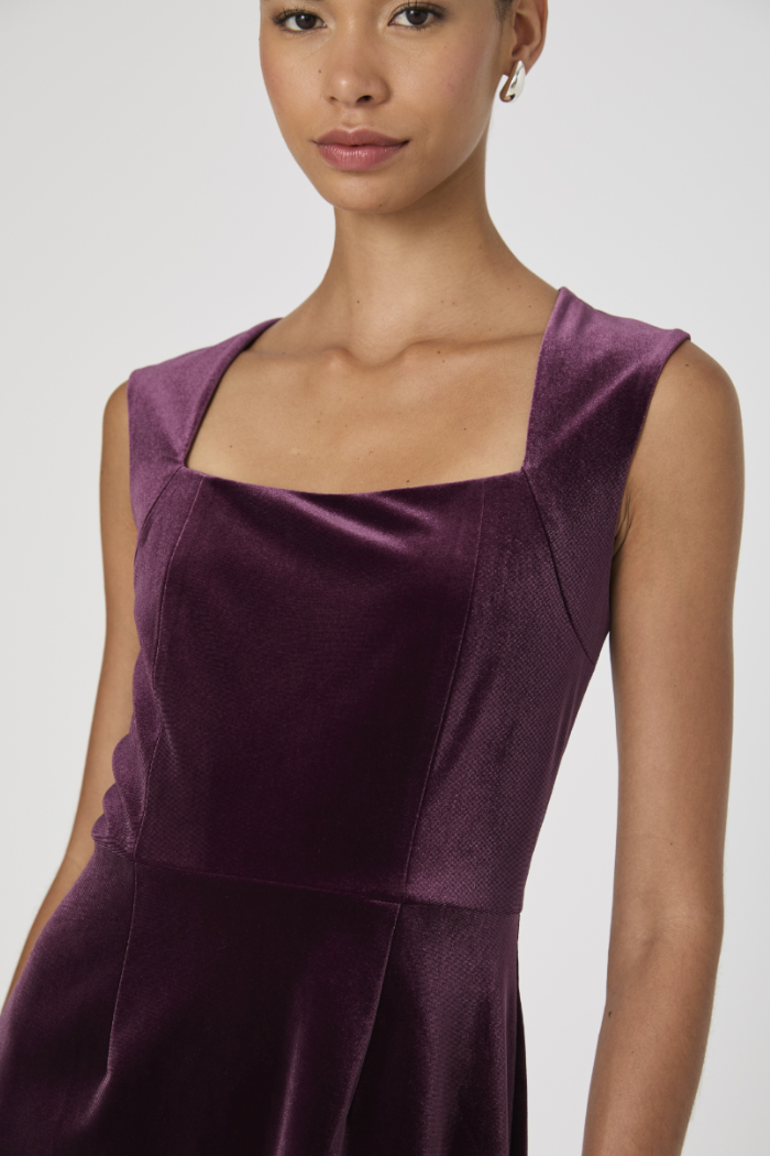 Stretch Velvet Square Neck Dress - Burgundy Red