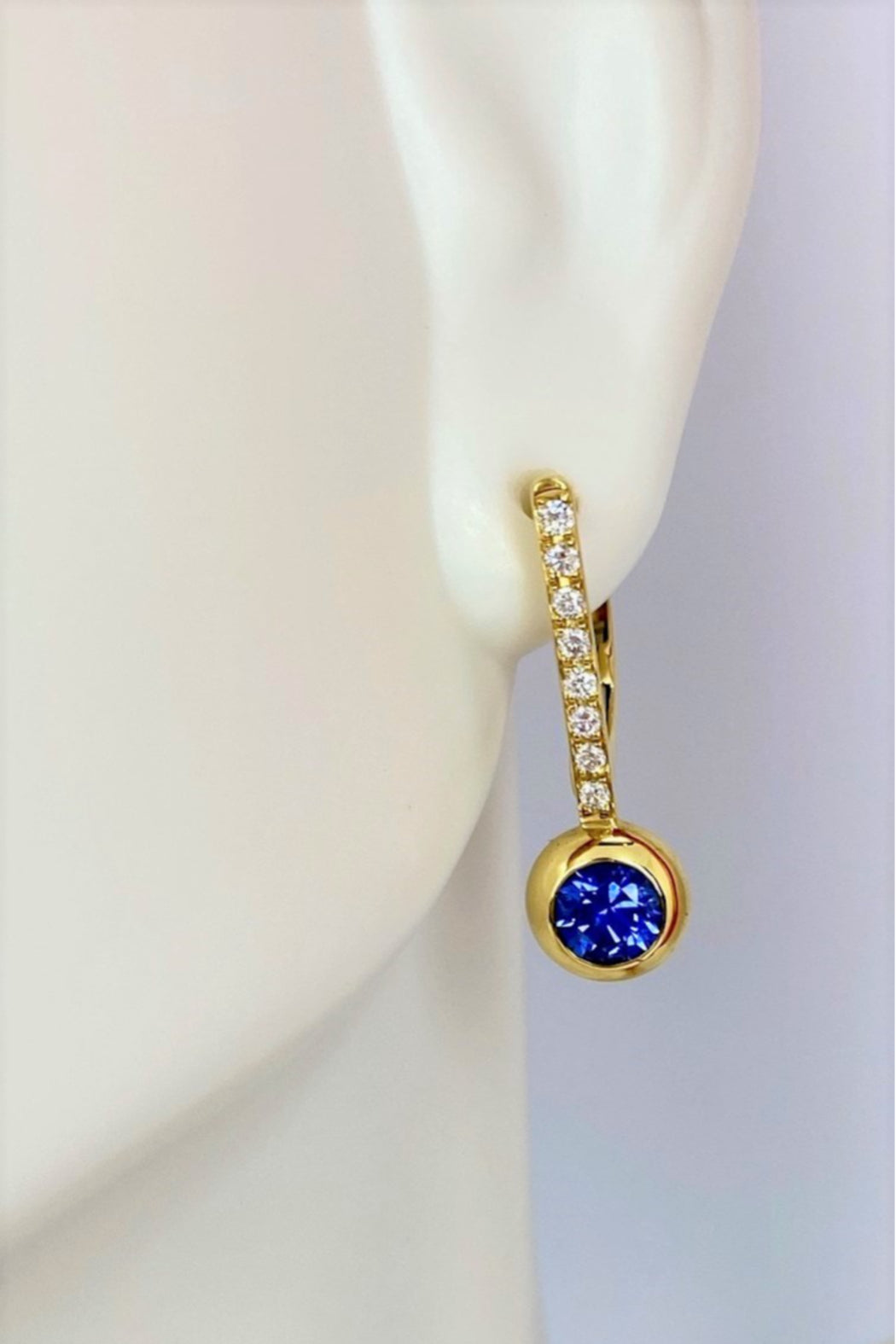 18kt Yellow Gold Sapphire & Diamond Earrings