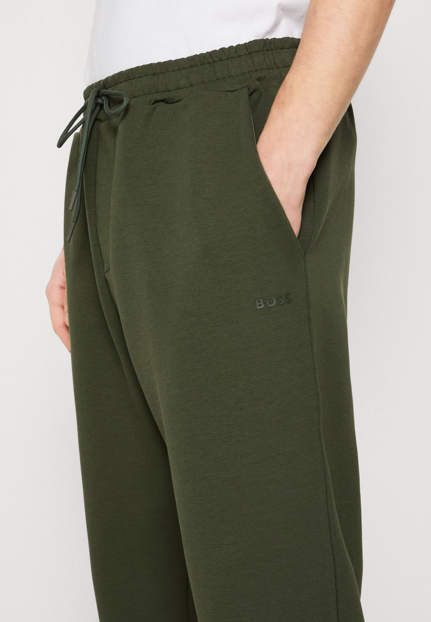 BOSS Sweatpants Hadiko in Open Green