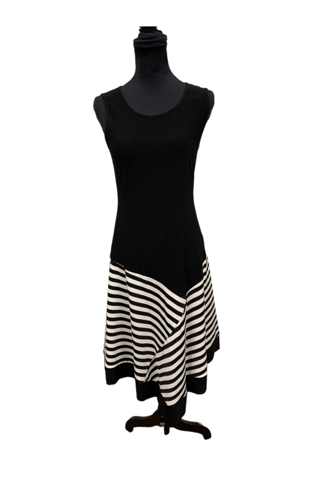 5913 dress