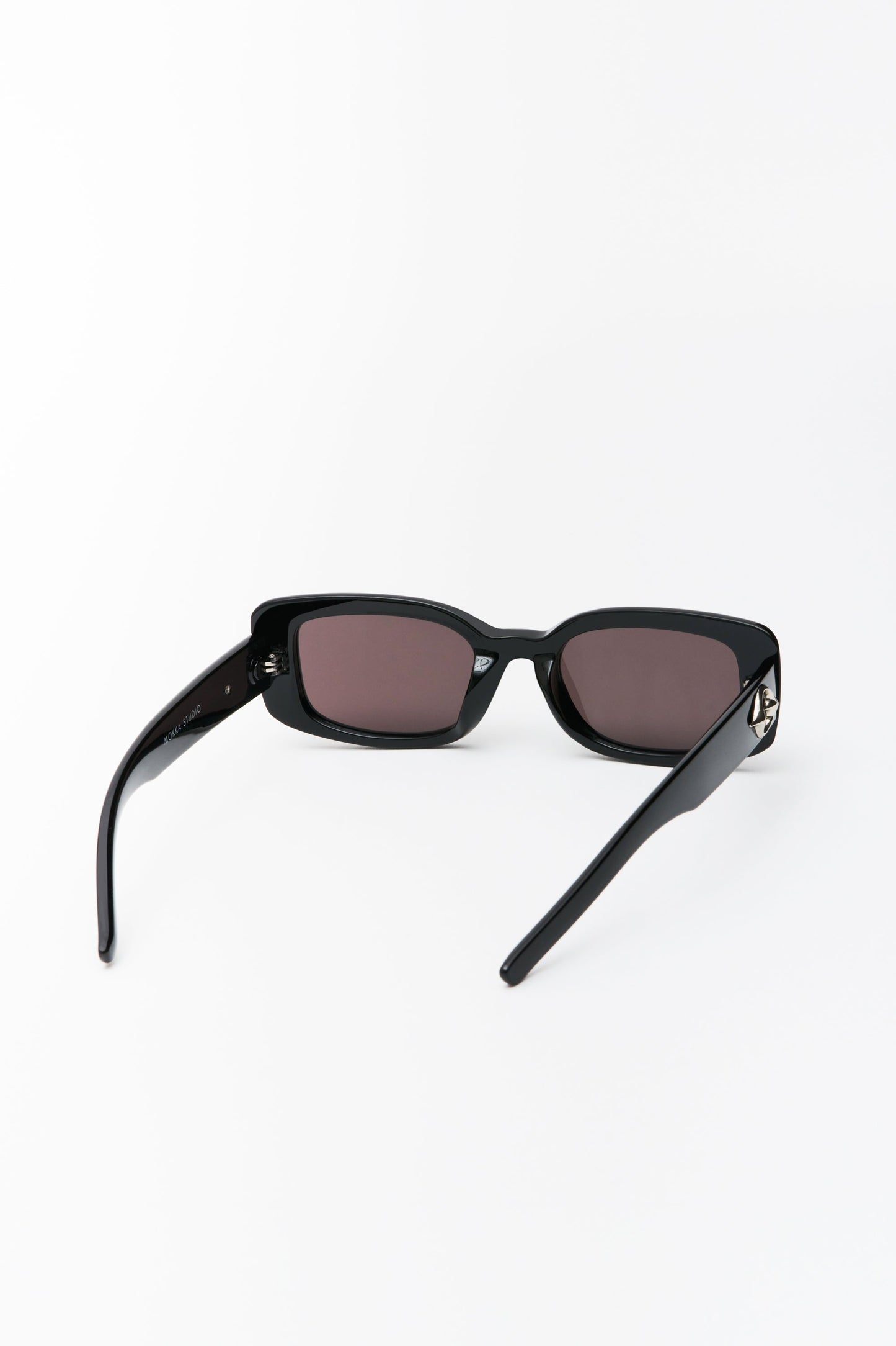 Bobby Sunglasses Black/Chai Lens