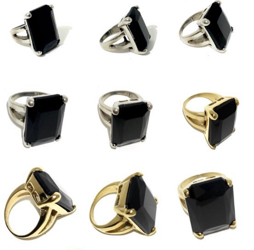 The Urban Charm Jet Black Crystal Silver Ring