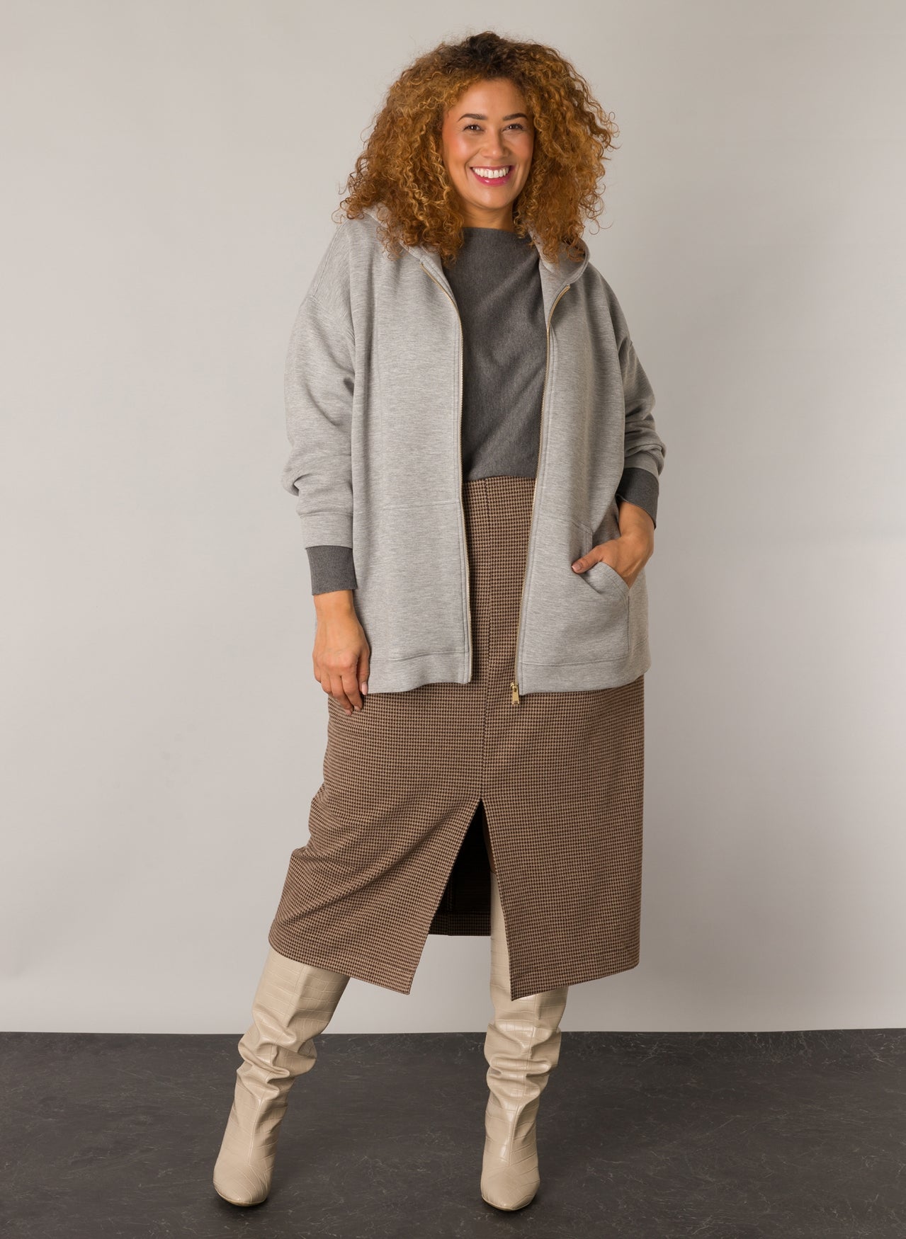 Yesta Straight Skirt (Rizana)