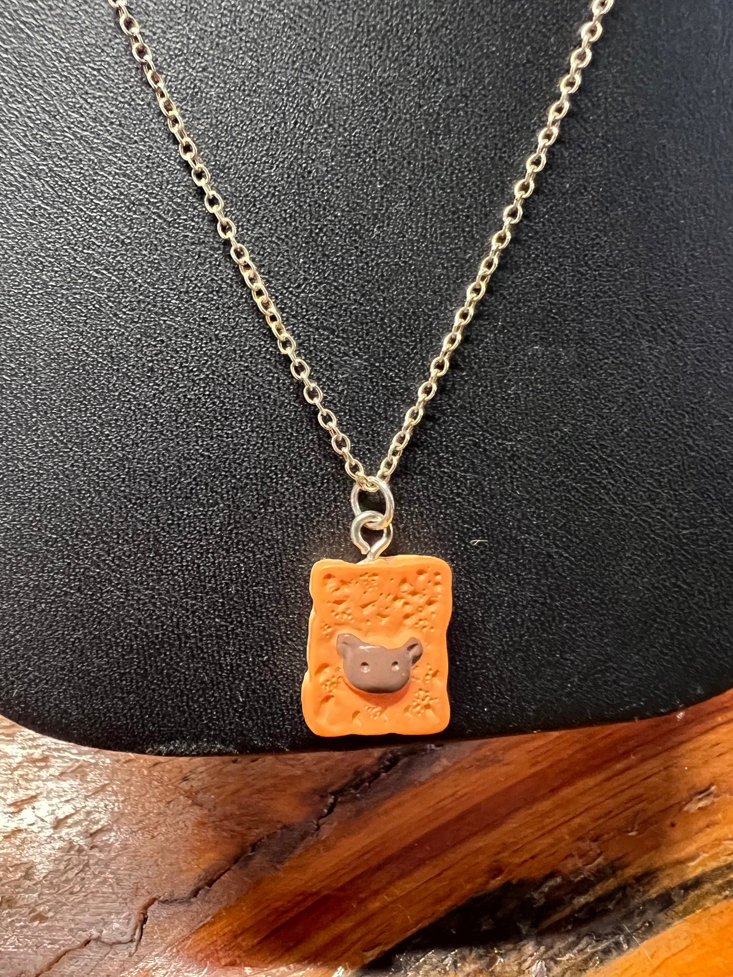Sterling Silver .925 Bread Necklace