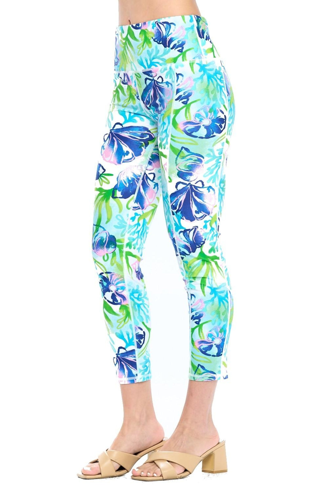 White Shells Cropped Legging
