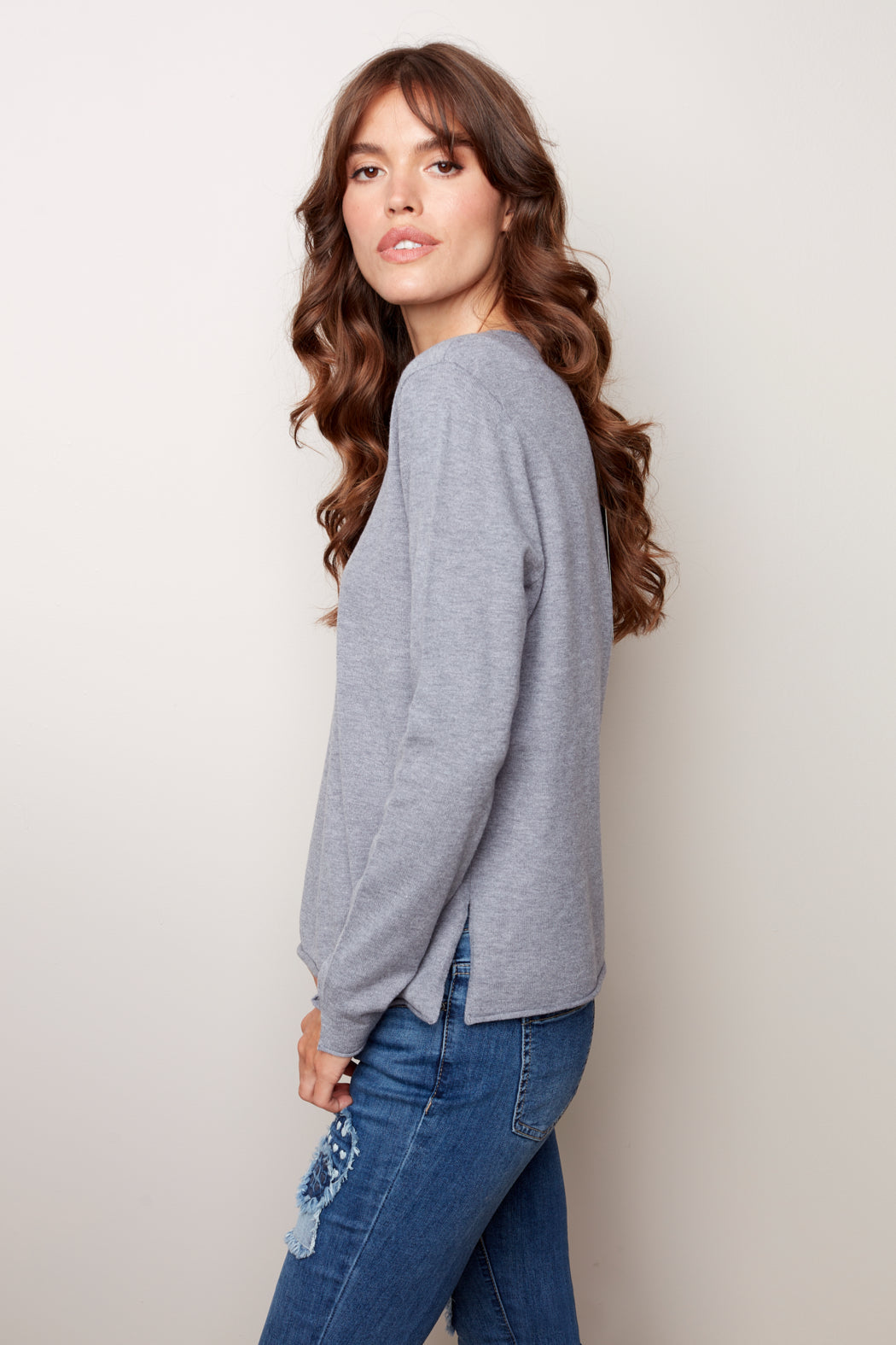 Basic V-neck Sweater
