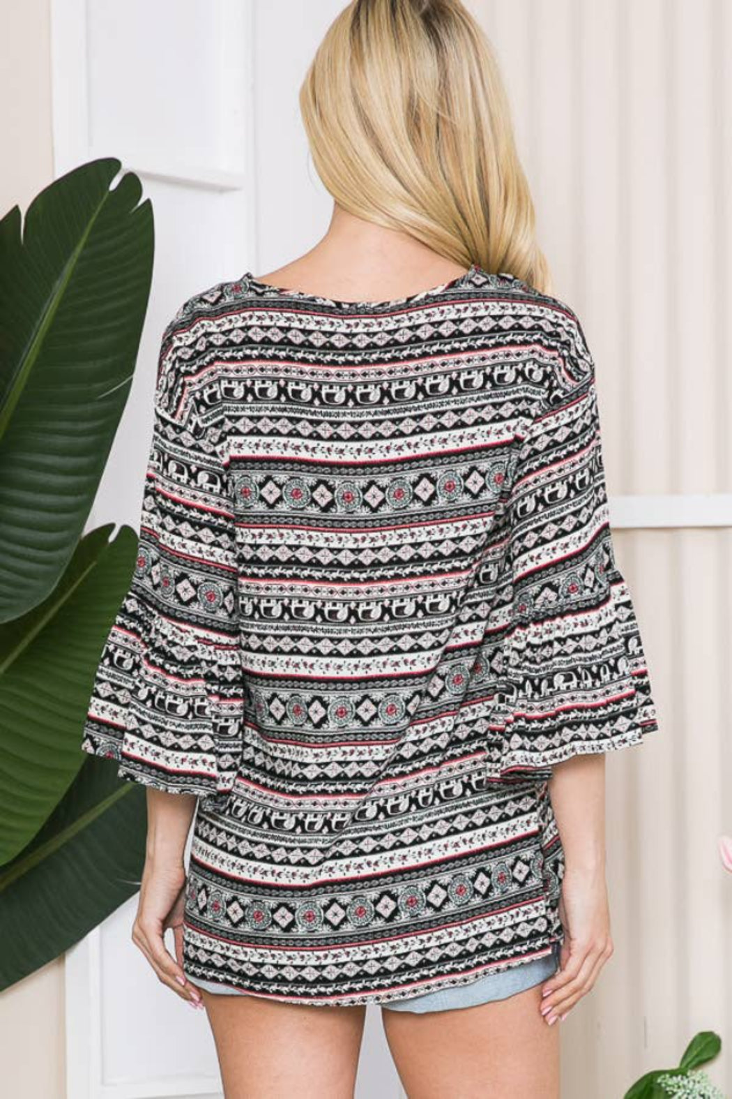 BELL SLEEVE FLORAL TUNIC TOP