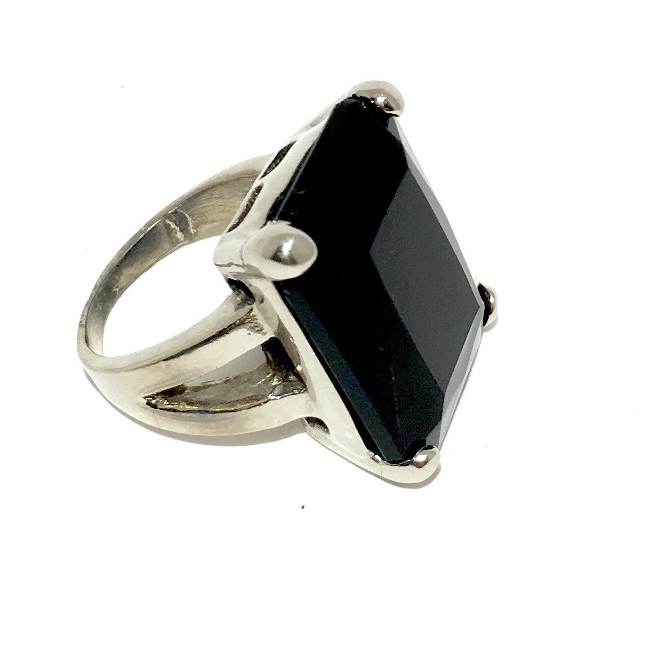 The Urban Charm Jet Black Crystal Silver Ring