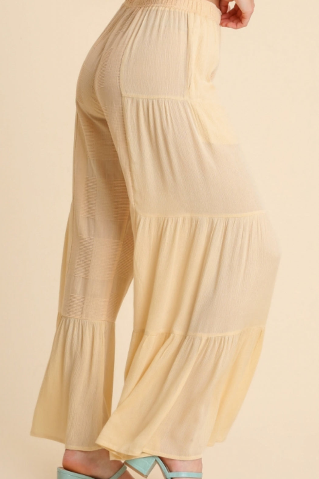 Tiered Ruffle Flowy Pant
