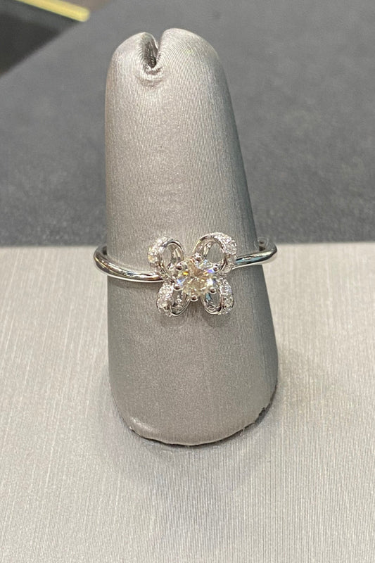 14kt White Gold Diamond Ring