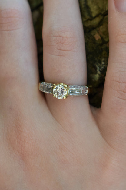 14kt Yellow Gold Diamond Ring
