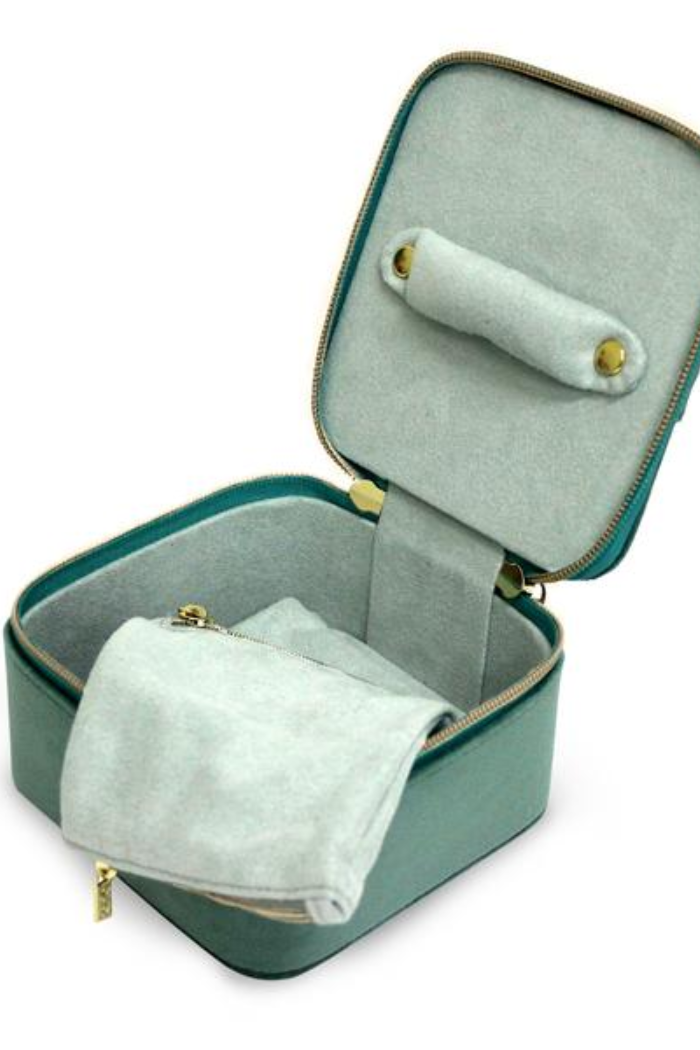 Velvet Luxe Jewelry Cube