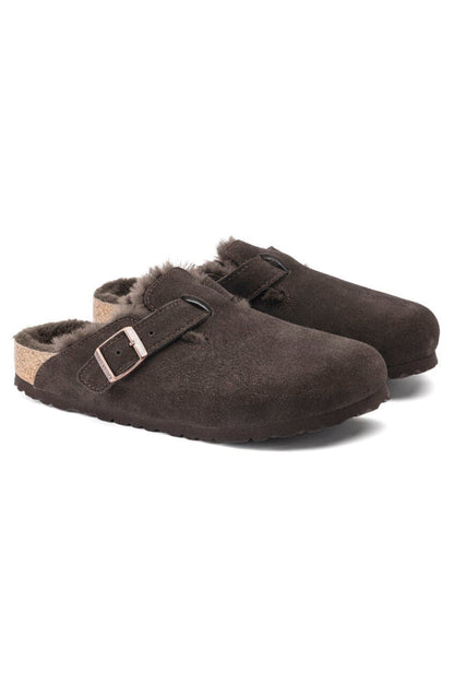 Birkenstock Boston Shearling Narrow Width in Mocca