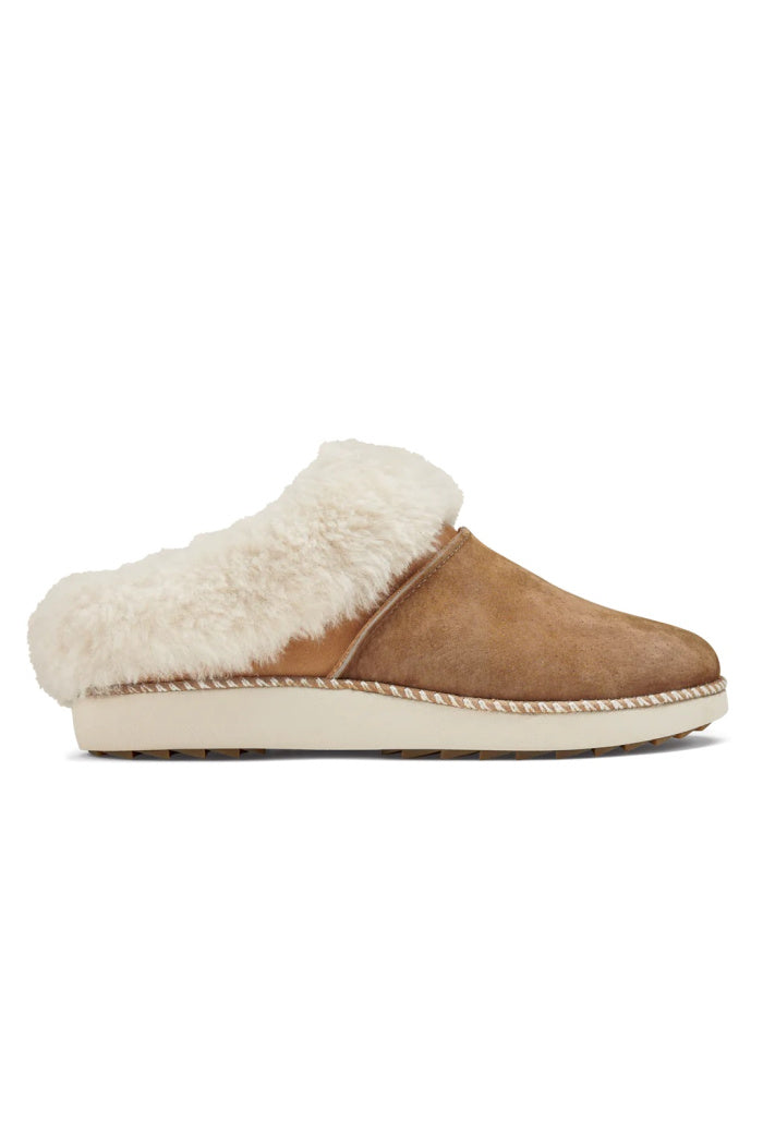Olukai Women's Ku'i in Tan Bone