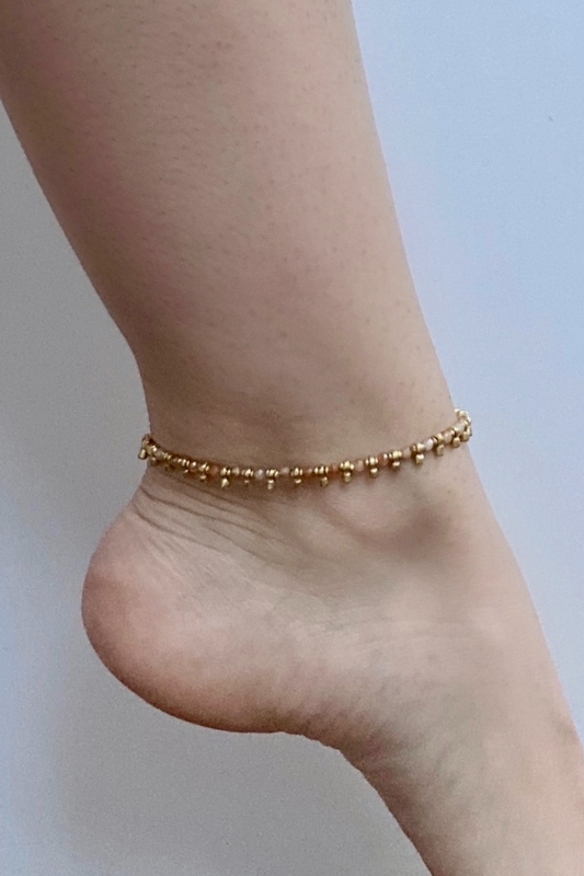 Anklet with Faceted Glass and Brass Accent Beads