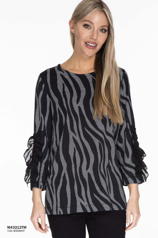 3/4 ruffle trim sleeve top