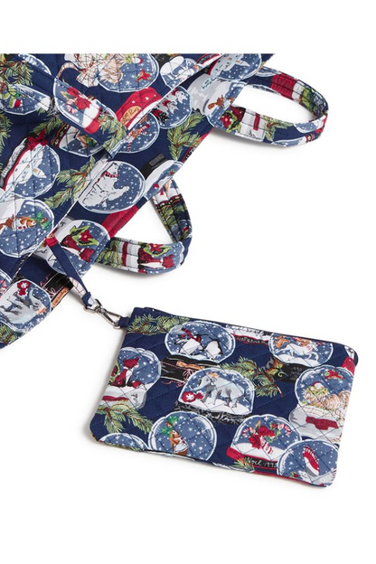 Snow Globes Grand Tote Set