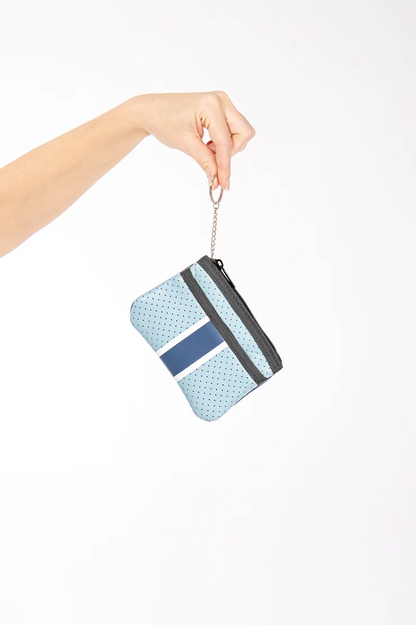 The Max Wallet Pouch