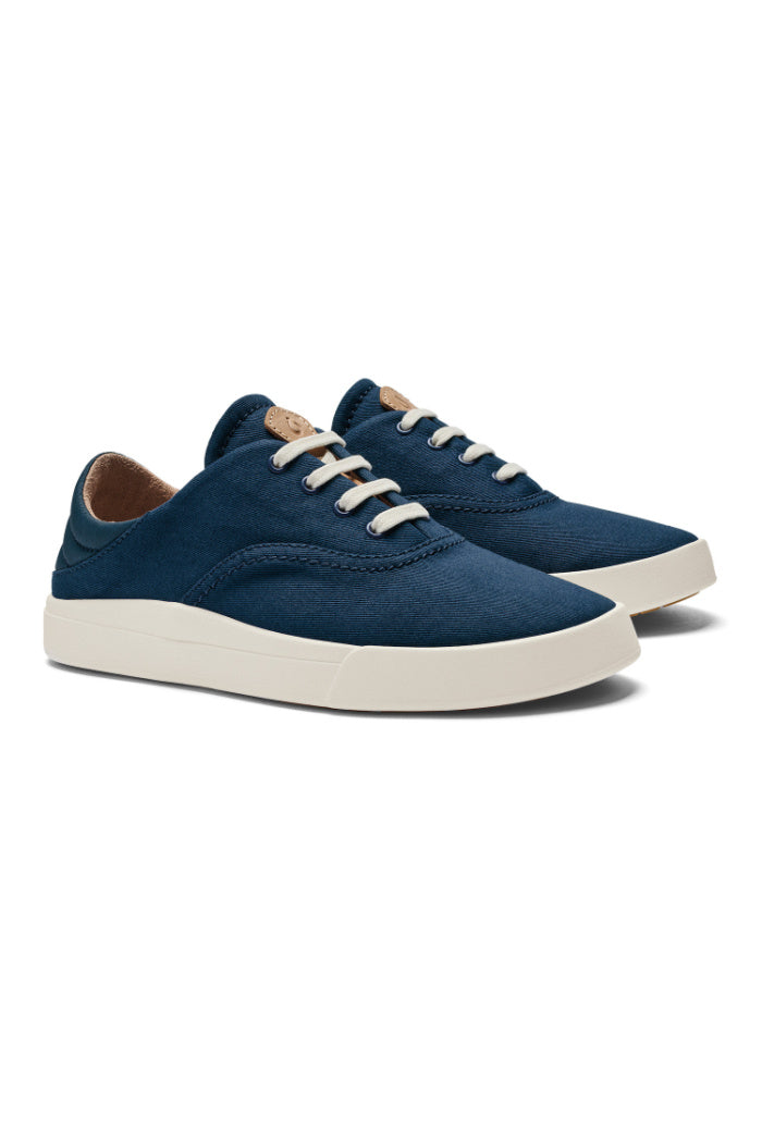 Women's Kohu Canvas Sneaker