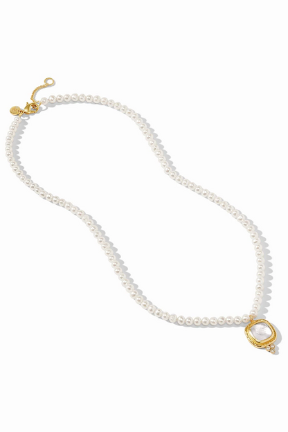Tudor Delicate Necklace