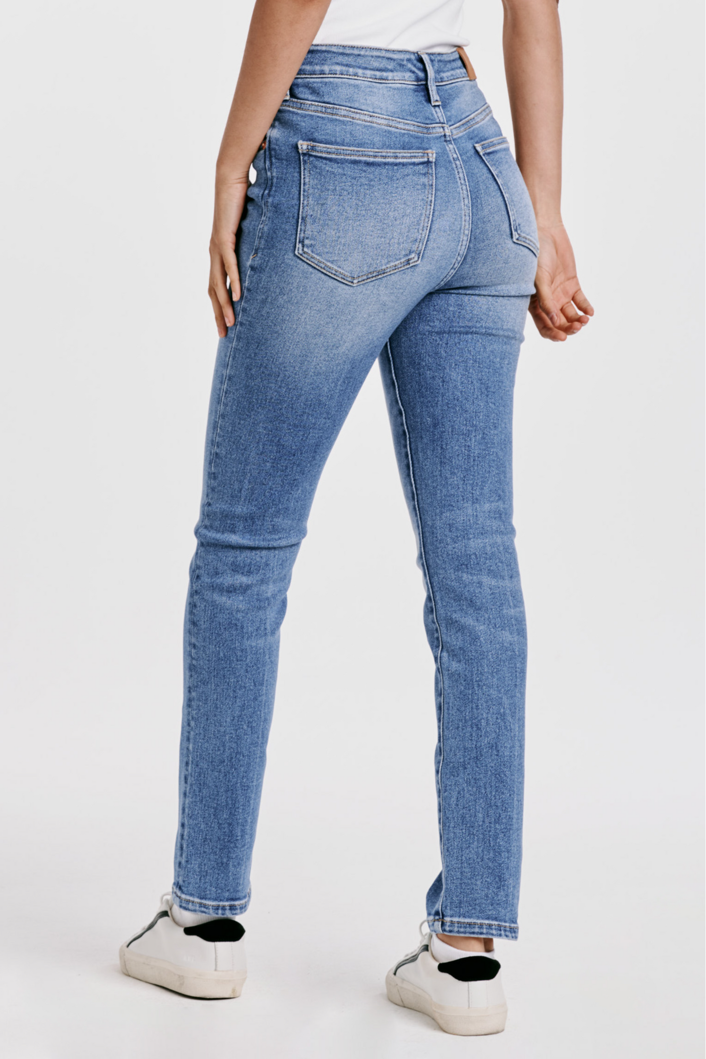 Stella Super Hi-Rise Slim Straight Spring '24