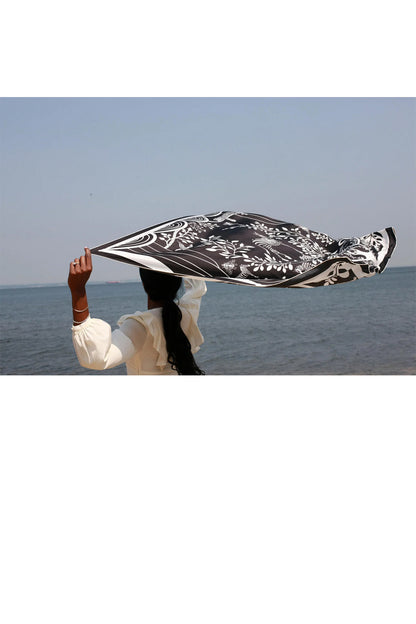 The Performance Scarf 35x35