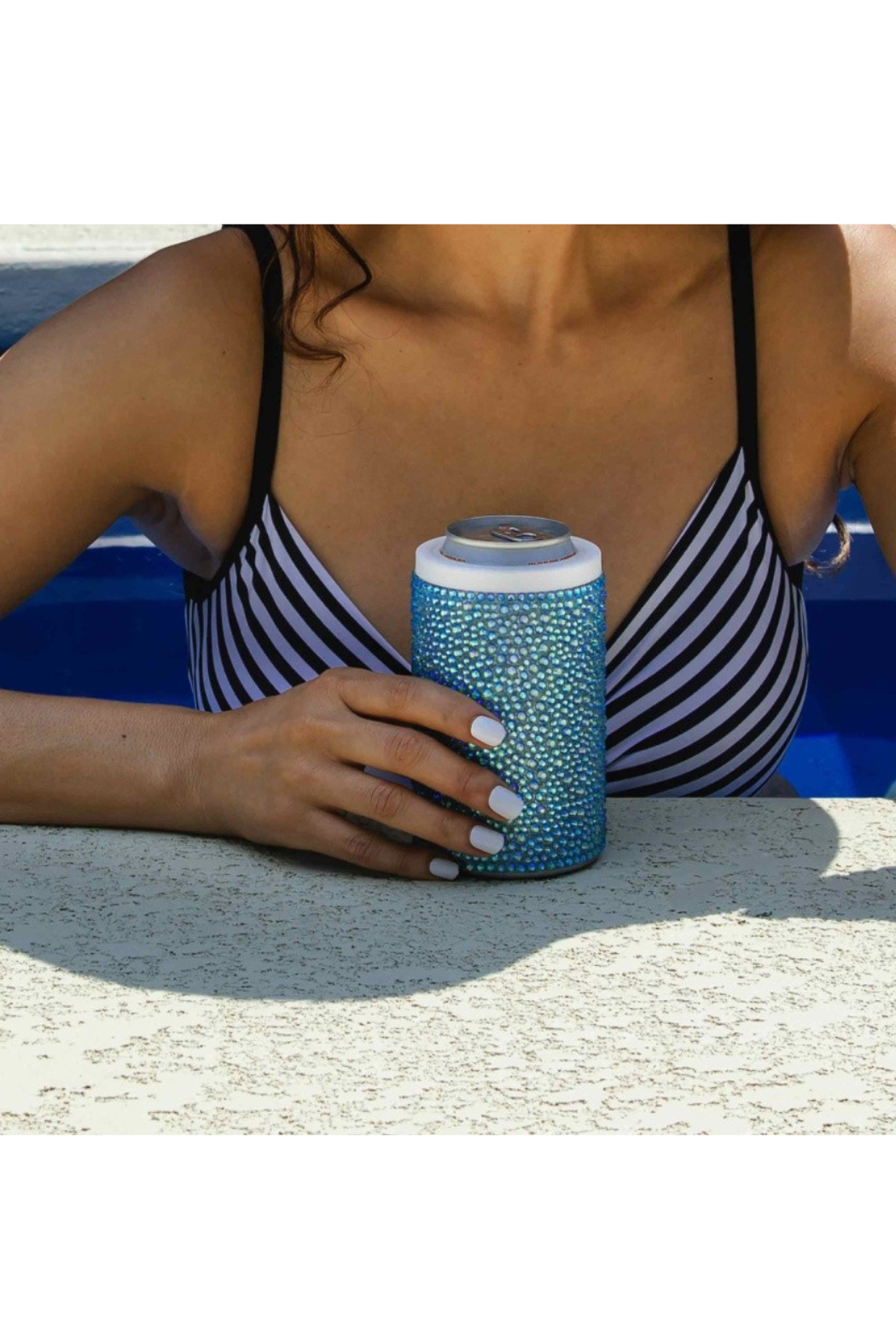 Strass Can Insulator
