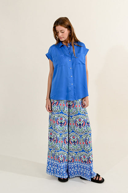 BUTTON DOWN TOP