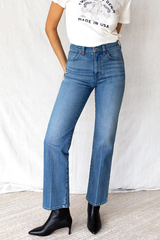Treasure Straight Ankle Jean